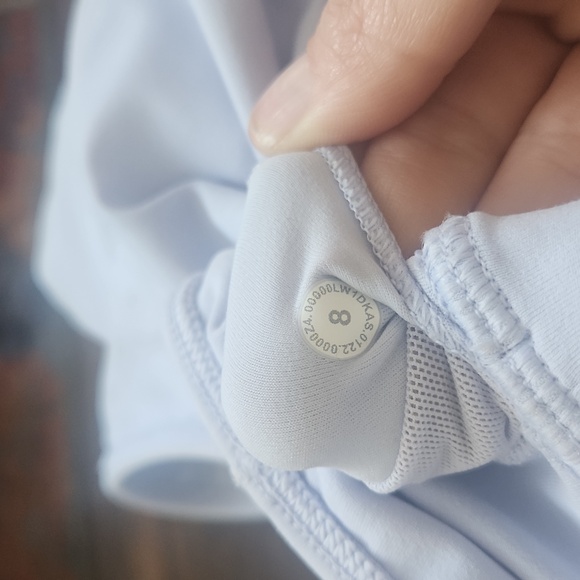 Lululemon Align Tank Size 8 - Picture 4 of 5